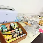 Revotel Centre Gare Et Congres 2*