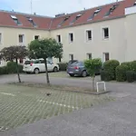 Revotel Centre Gare Et Congres Hotel