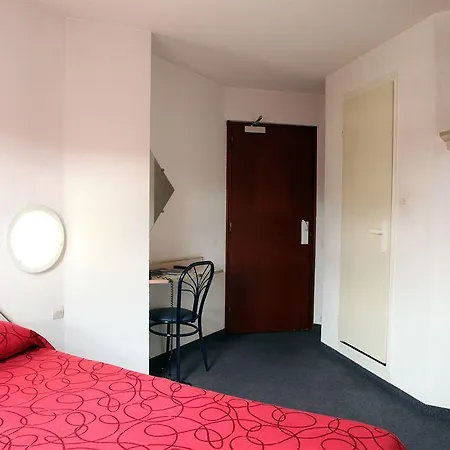 Hotel Revotel Centre Gare Et Congres 2*
