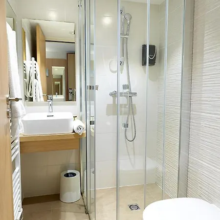 Revotel Centre Gare Et Congres Hotell Nancy