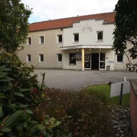 Revotel Centre Gare Et Congrès Hotel 2*