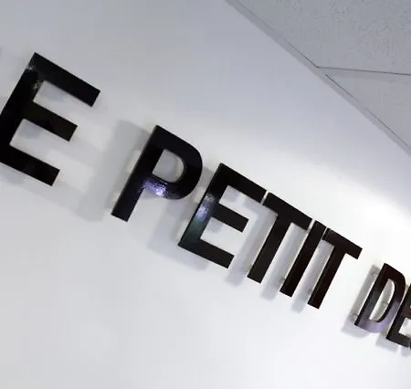 Hotell Revotel Centre Gare Et Congres Nancy