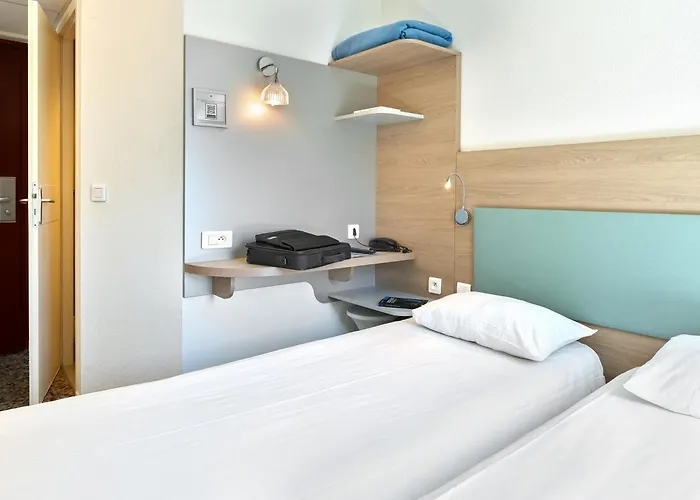 Revotel Centre Gare Et Congres Ξενοδοχείο