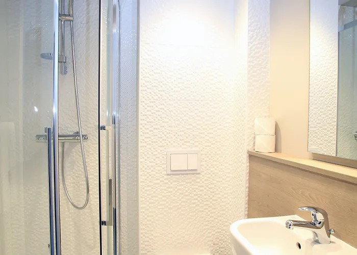 Revotel Centre Gare Et Congres