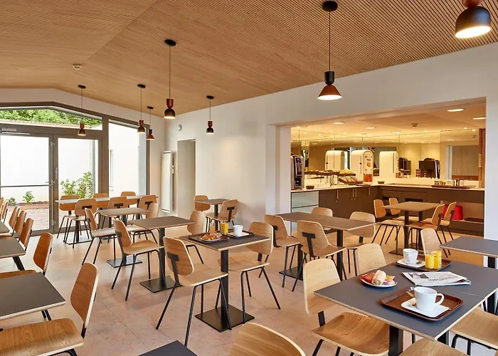 Hotel Revotel Centre Gare Et Congres 2*