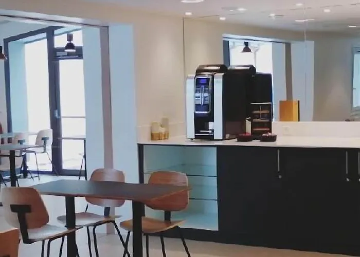 Hotel Revotel Centre Gare Et Congres