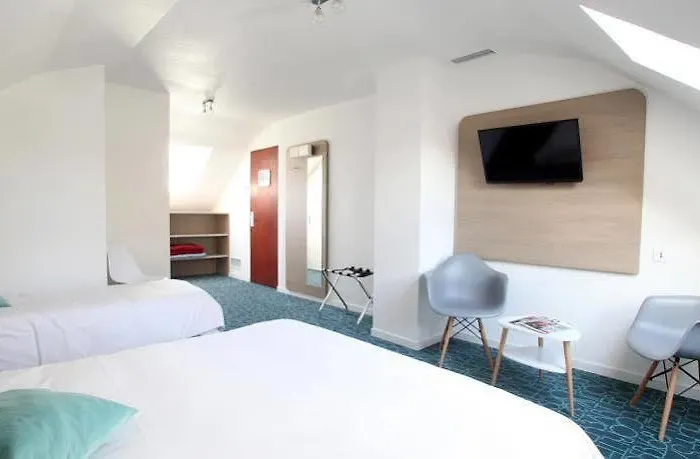 Hotel Revotel Centre Gare Et Congres 2*